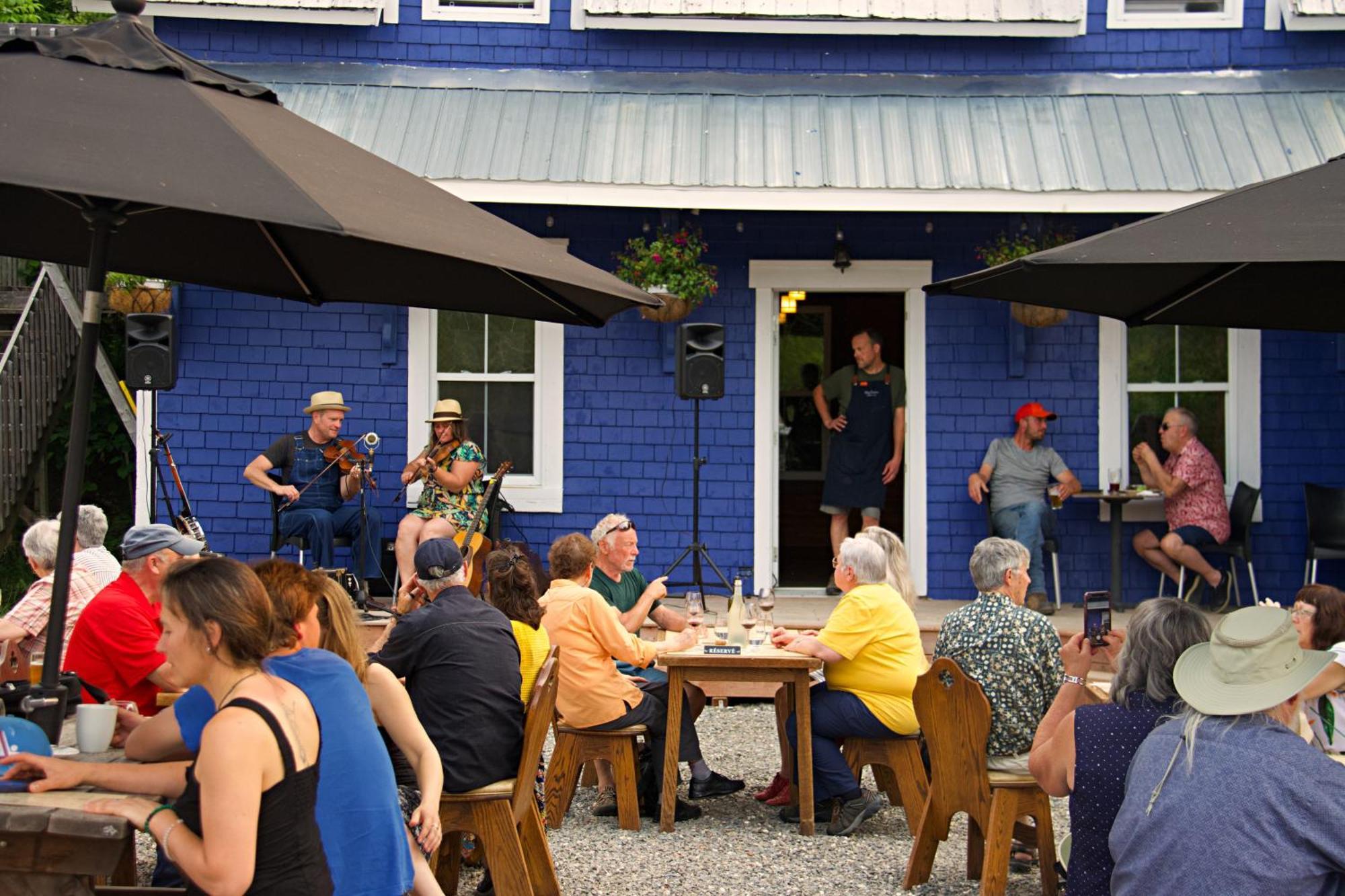 Chez Casimir Hotel Matapedia Exterior photo